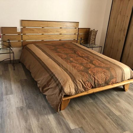 לוריול-סור-דרום Chambre Familiale Chez L Habitant מראה חיצוני תמונה