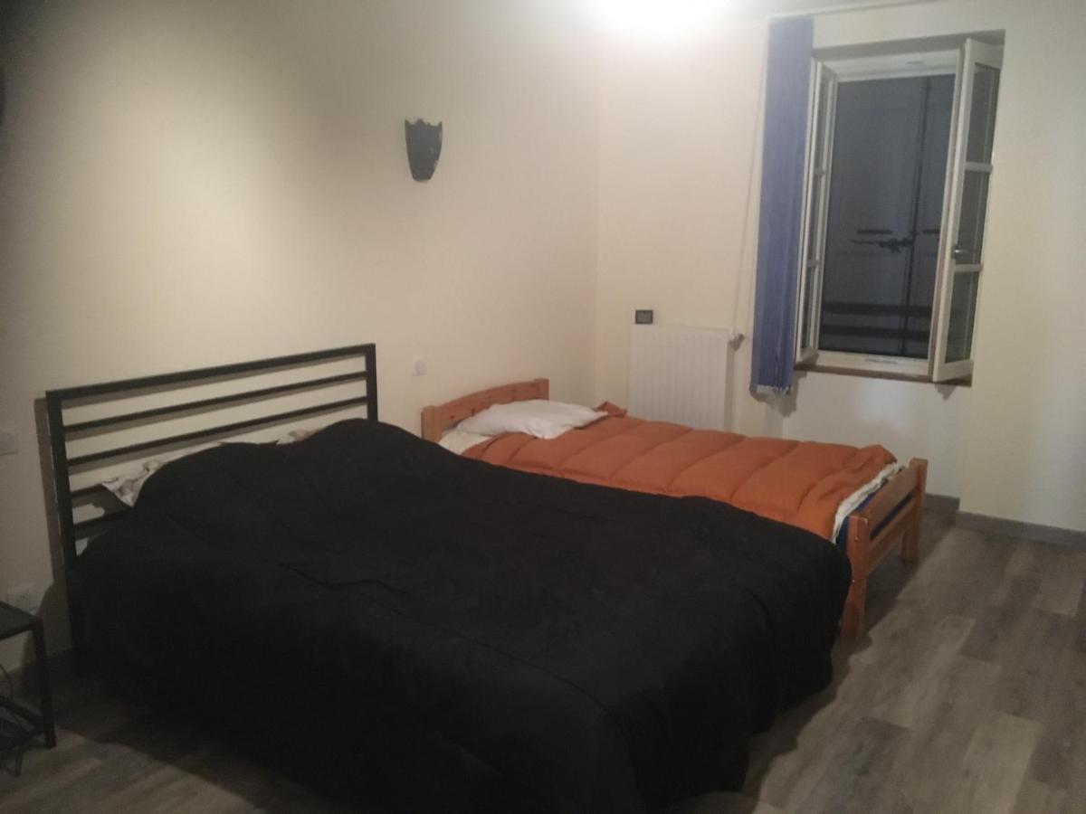 לוריול-סור-דרום Chambre Familiale Chez L Habitant מראה חיצוני תמונה